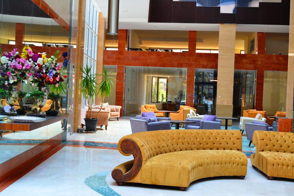 Delora Hotel And Suites Chtaura Exterior foto